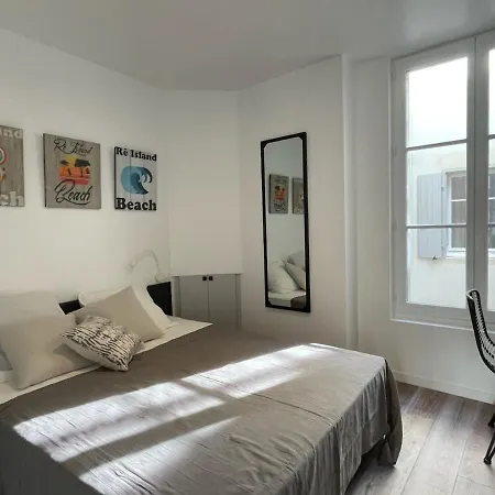 Le St Louis 5 2 Pièces La Rochelle (Charente-Maritime)